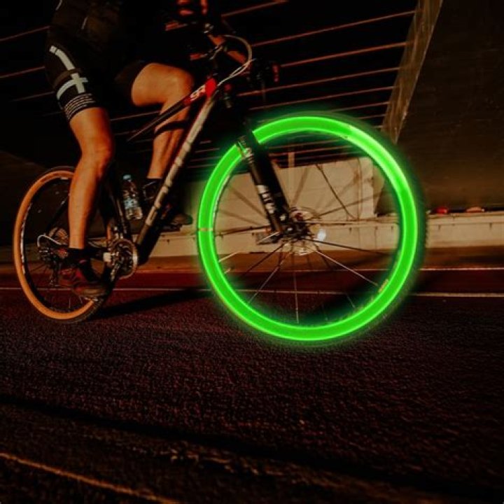 Are bike wheel lights legal?