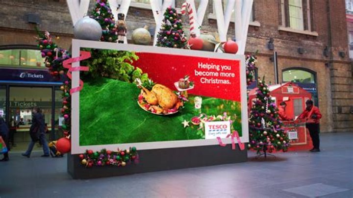 Are Tesco selling Xmas cards?