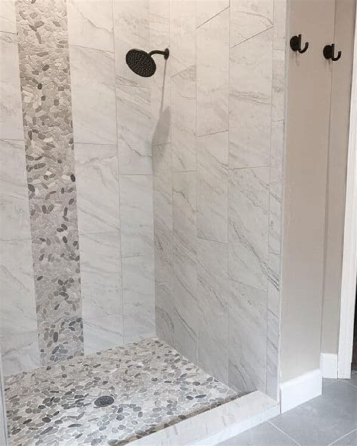 Can encaustic tiles be used in a shower