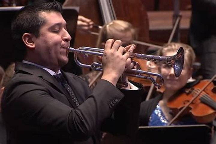 Can trumpet player play flute?