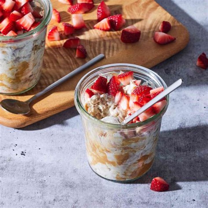 Can you microwave overnight oats with yogurt