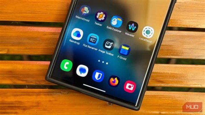 Can you run Android apps on iPhone?