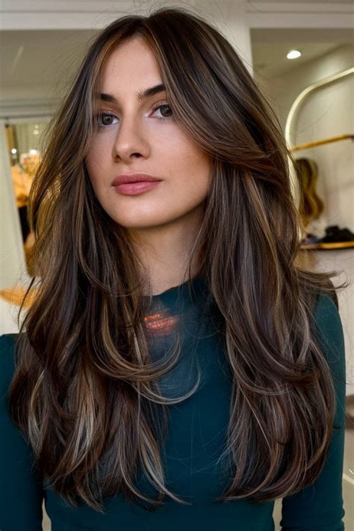 Do layers look good with bangs?