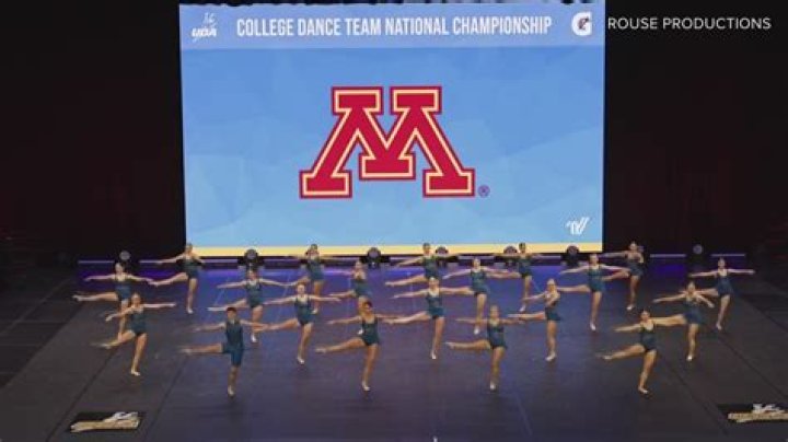 Does Bellarmine University have a dance team?