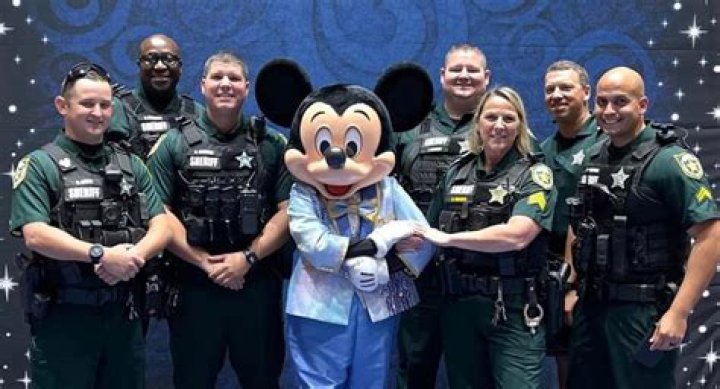 Does California have its own National Guard?