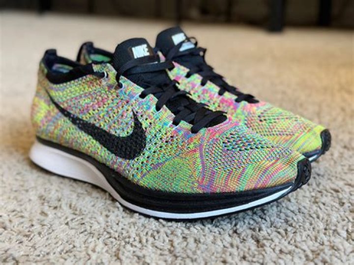 How are Nike Flyknits made?