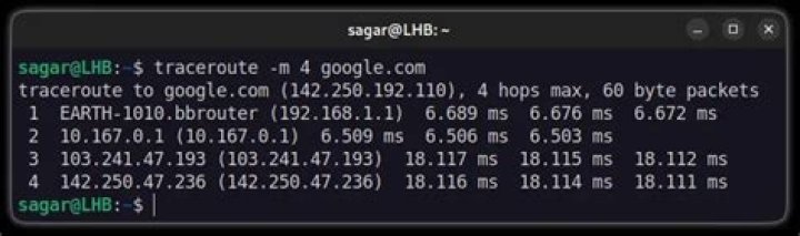 How do I download traceroute on Linux?