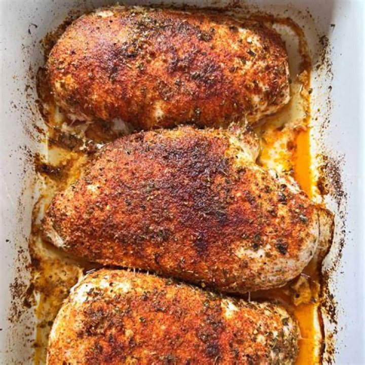 How do you cook boneless skinless chicken breasts in the oven?