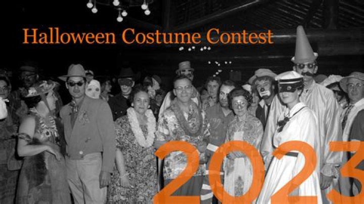 How do you judge a Halloween costume contest?