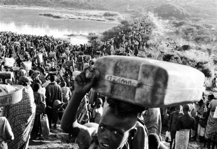 How many died in Rwandan genocide?