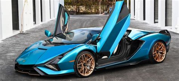 How much does a Lamborghini cost in GTA 5?