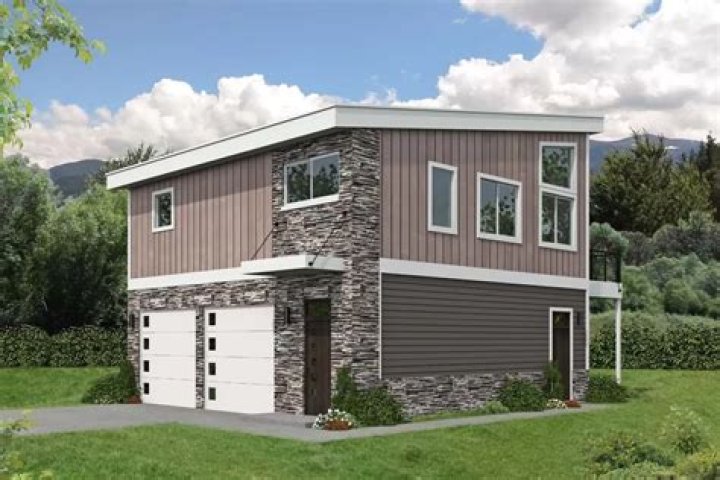 How much does it cost to replace a roof on a 900 square foot house