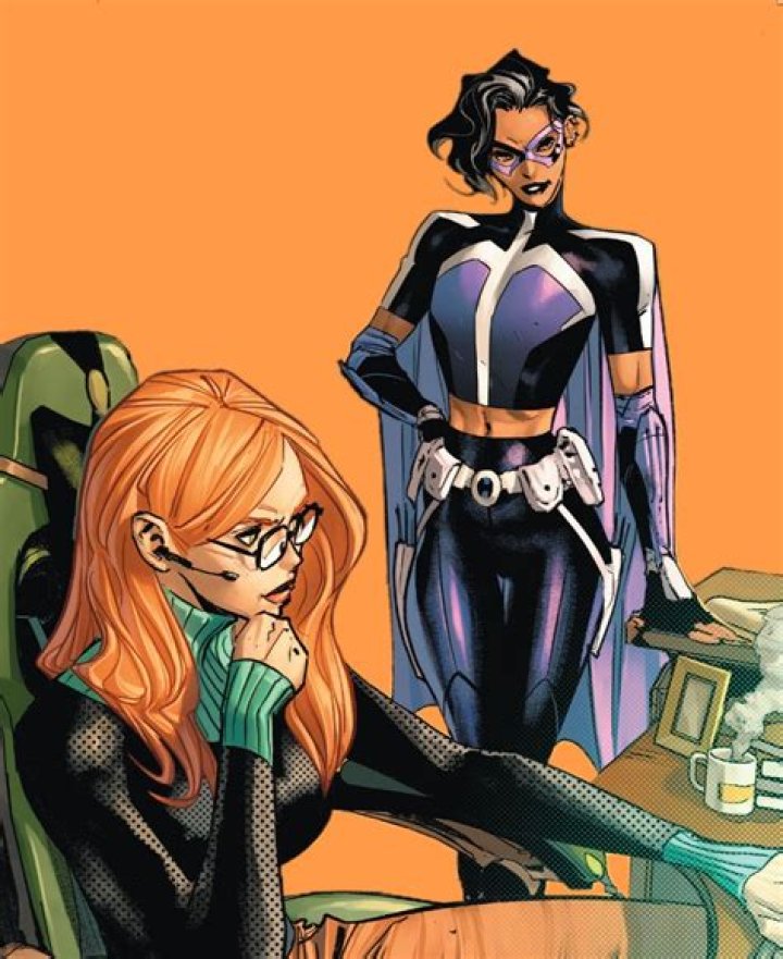 Is Barbara Gordon Oracle again?
