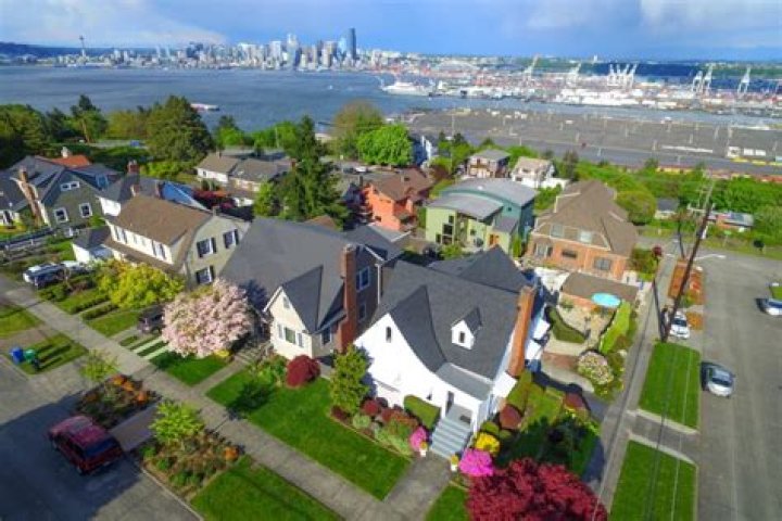 Is it worth living in West Seattle?