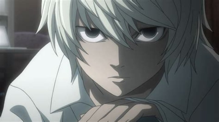 Is near a girl Death Note?