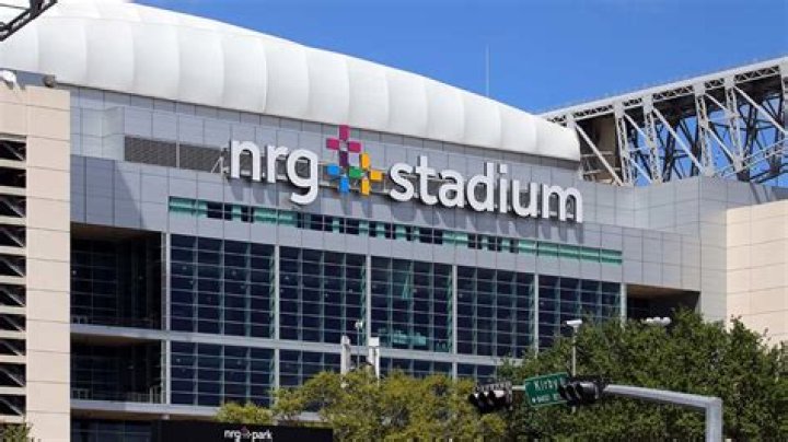 Is NRG Stadium temperature controlled?