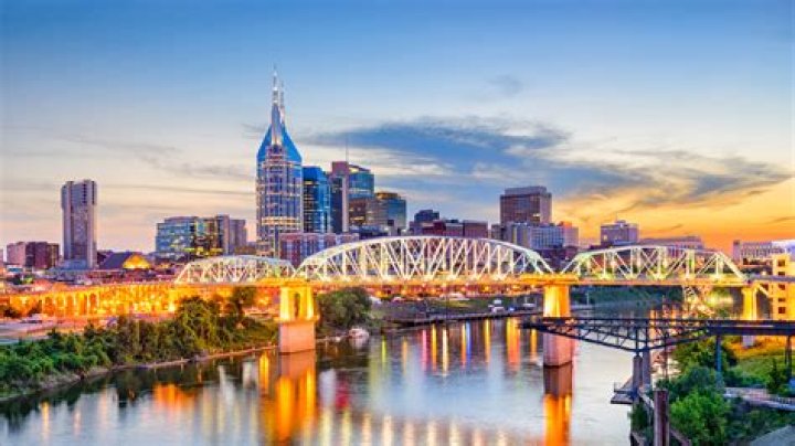 Is Vanderbilt in a safe part of Nashville?