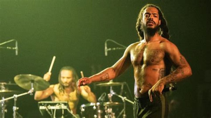 Was Stevie Wonder poor as a child?