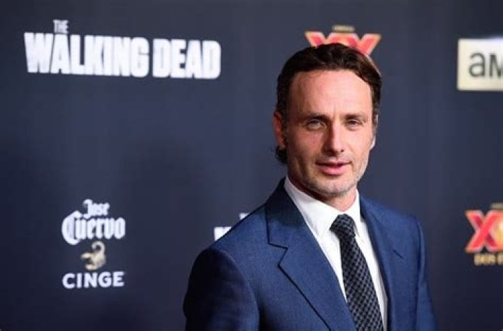 What accent does Andrew Lincoln have?