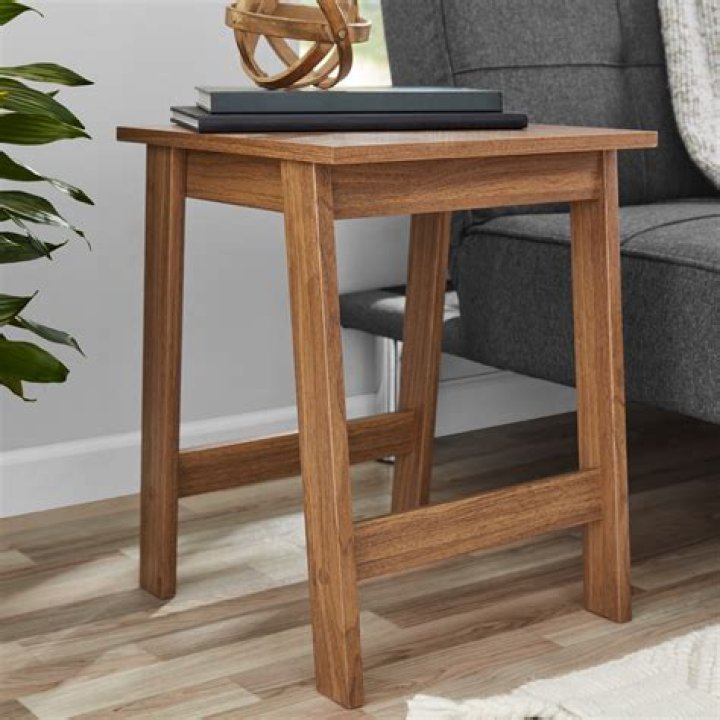 What are small end tables called?