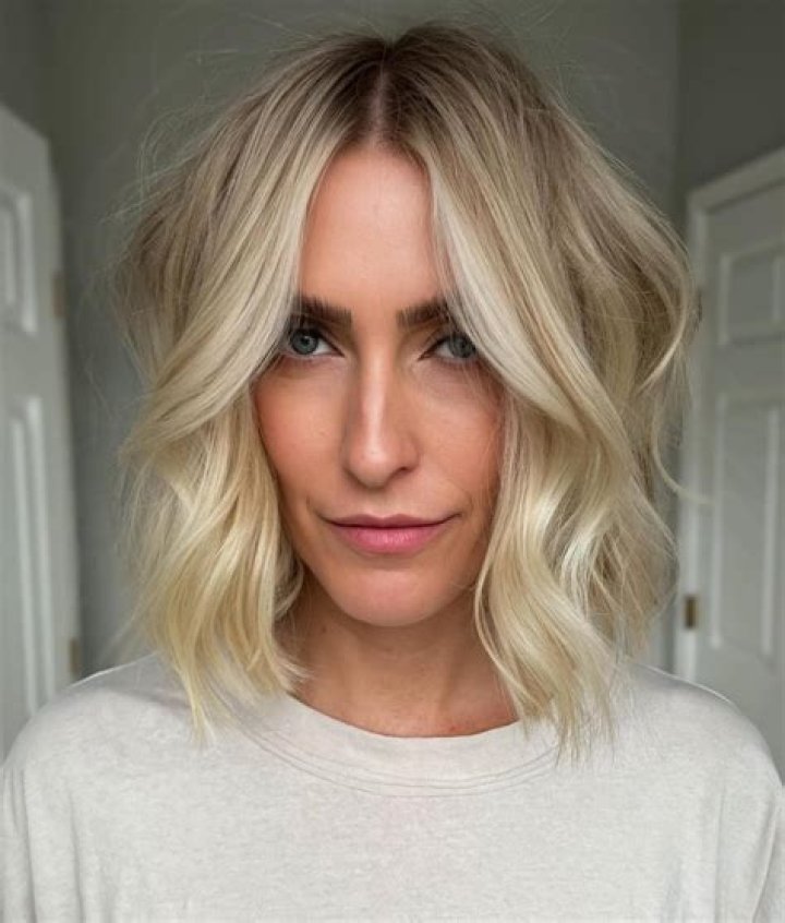 What are the Best Hairstyles for thin hair?