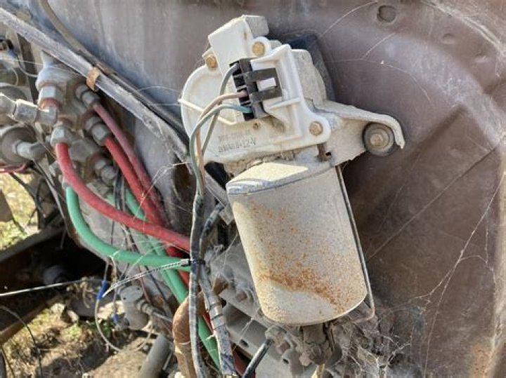 What engine did the Ford l9000 have?