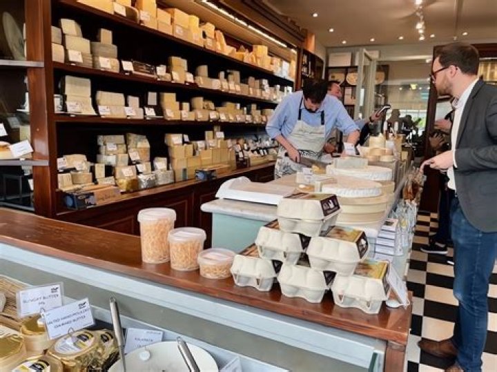 What is a cheese shop called in Paris?