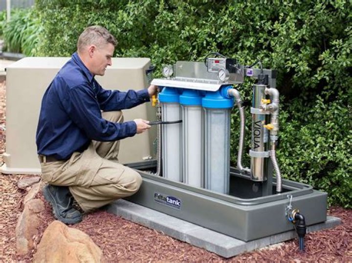 What is a filtration system for a pool?