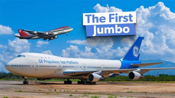 What is a jumbo jet plane?