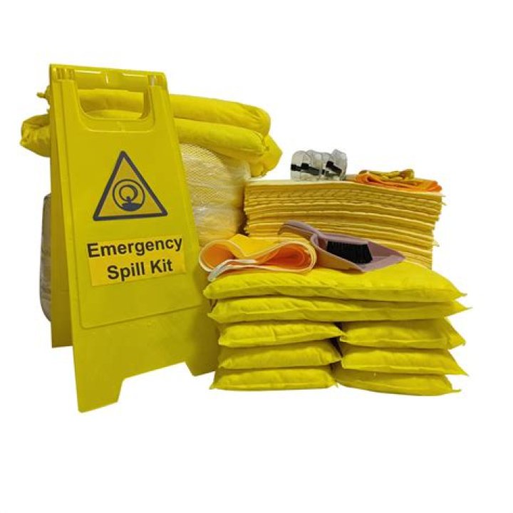 What is hazmat spill kit?