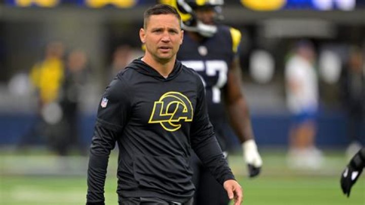 What was Mike Shula record at Alabama?