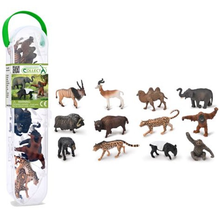 Where are collecta animals made?