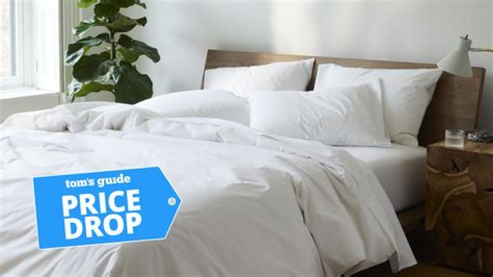 Which is better Brooklinen vs parachute