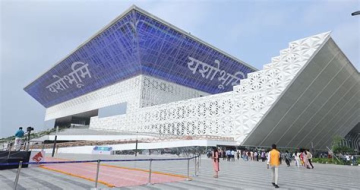 Which is the largest exhibition Centre in India?