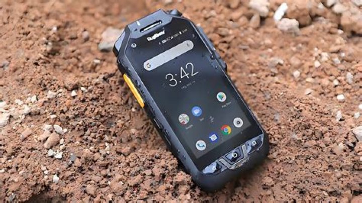 Which rugged smartphones work on Verizon?