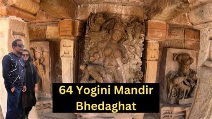 Who built 64 Yogini mandir of Jabalpur?