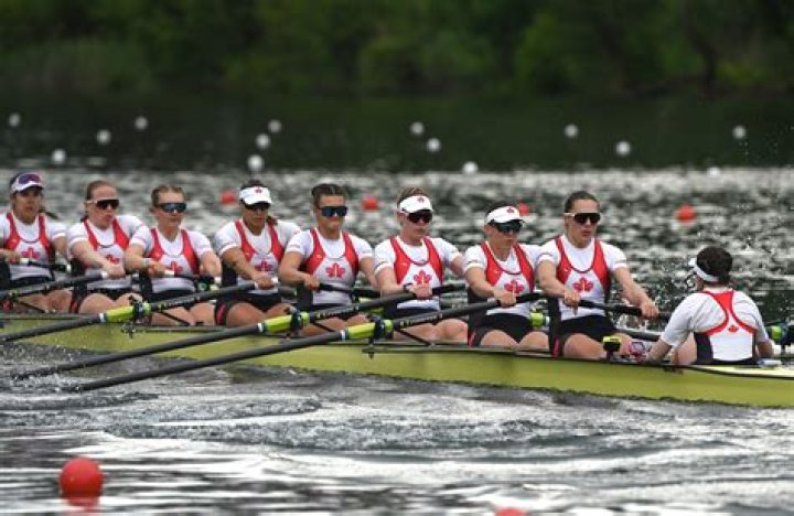 Who is on the Canadian Olympic rowing team?