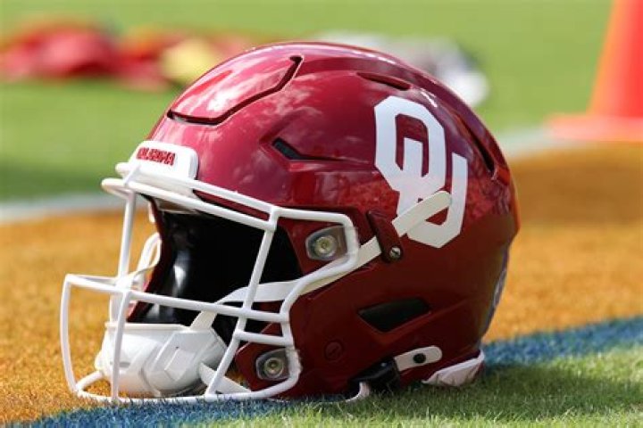 Who won the 1969 OU Texas football game?